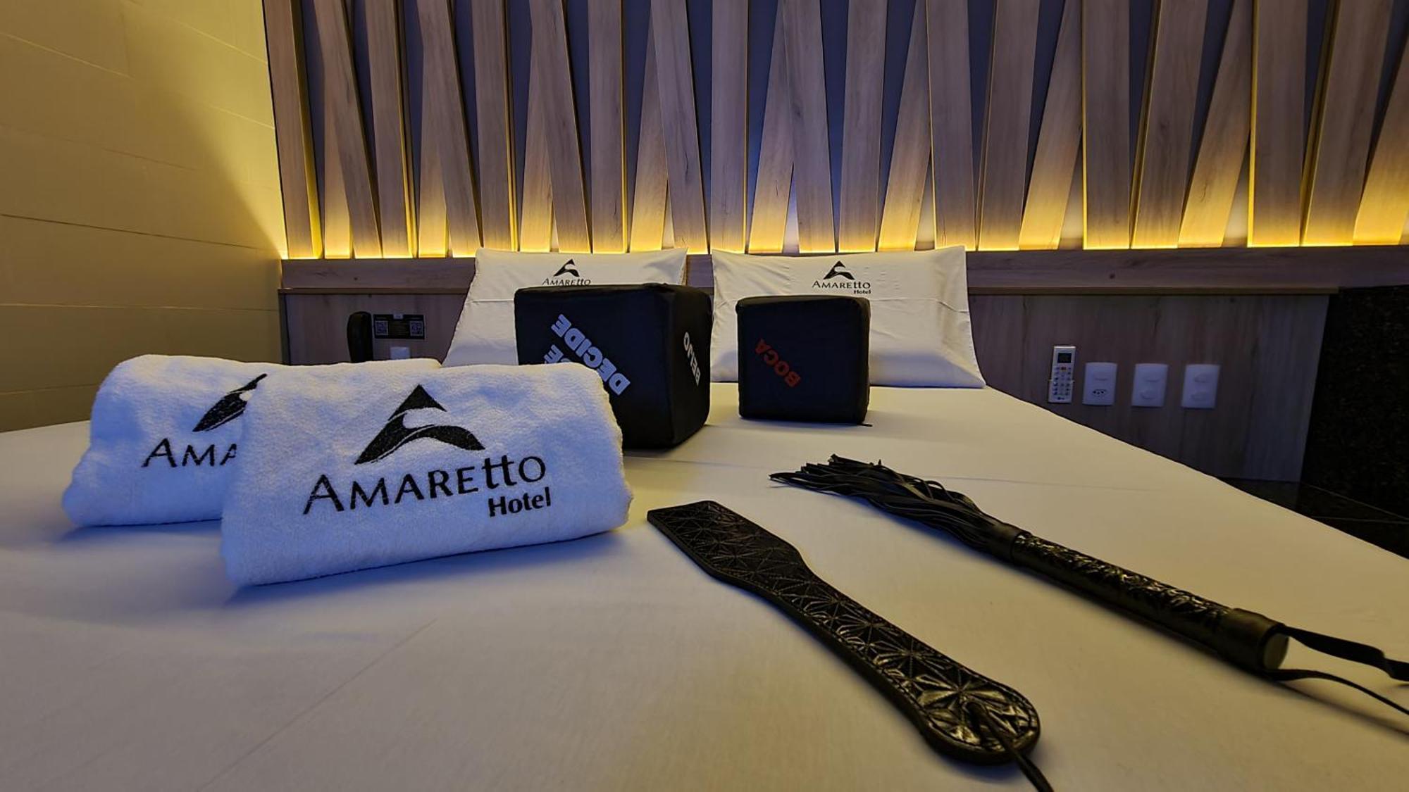 Amaretto Motel - Adults Only Arcoverde Exteriör bild